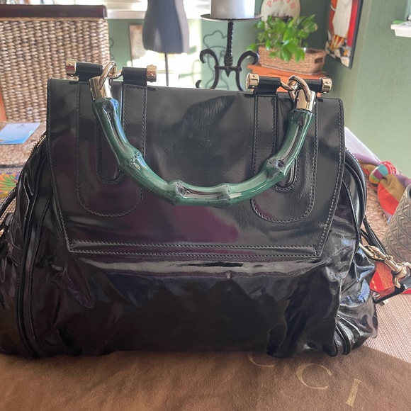 Brand New (Authentic) Gucci Med/Large - Picture 5 of 16